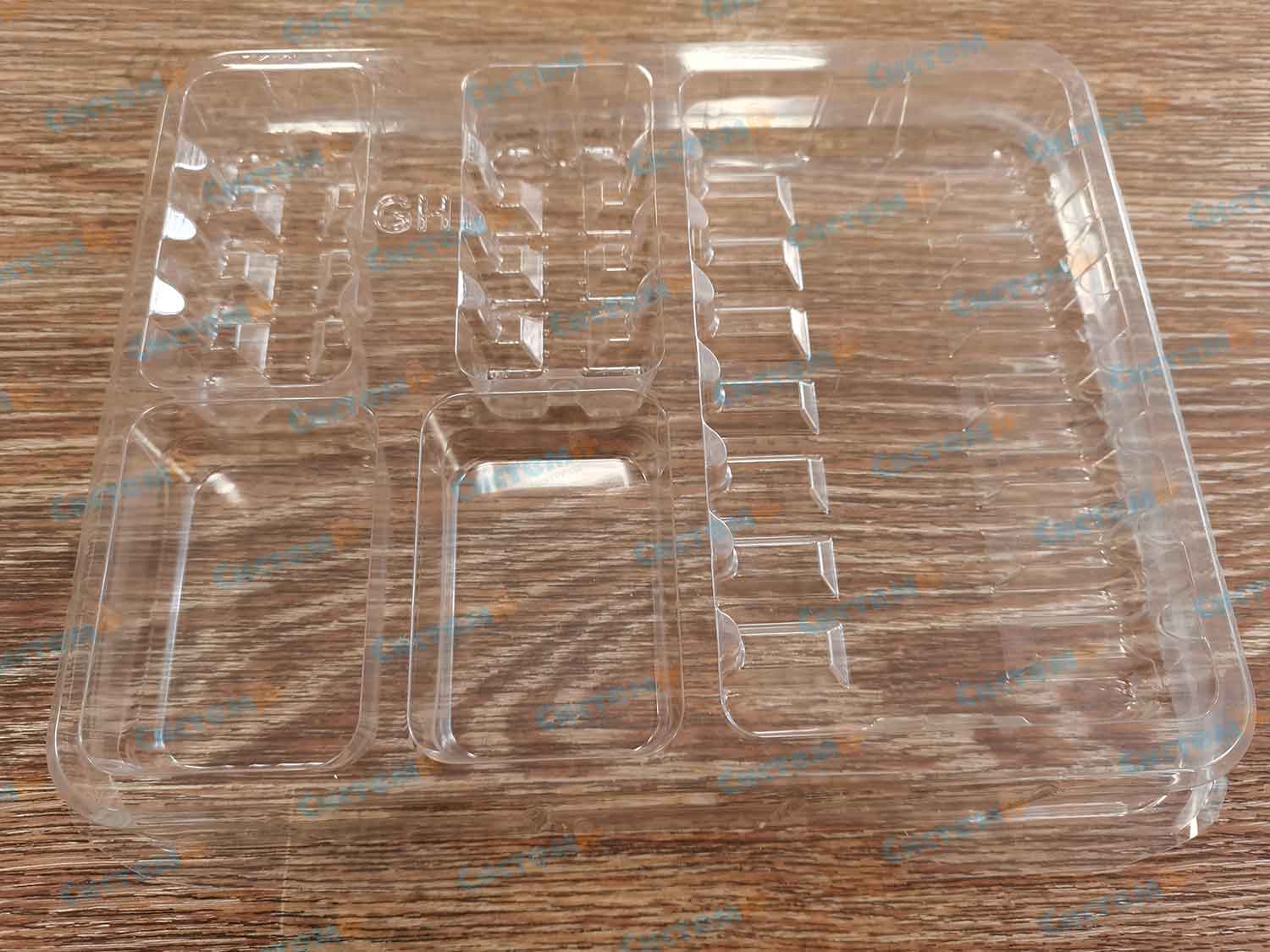 Пластиковый ложемент для настольной игры Пластиковый ложемент для настольной игры